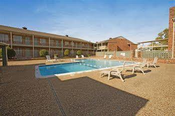 Americas Best Value Inn And Suites North Фрамерз-Бранч Екстер'єр фото