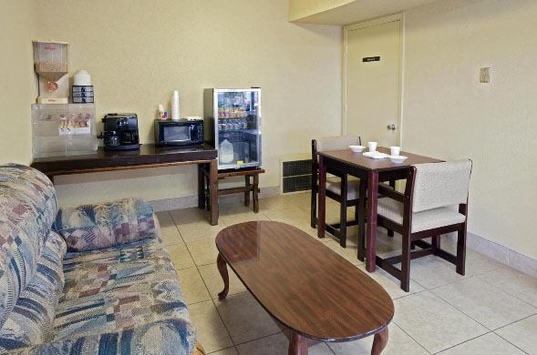 Americas Best Value Inn And Suites North Фрамерз-Бранч Екстер'єр фото