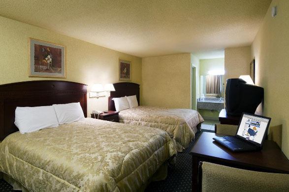 Americas Best Value Inn And Suites North Фрамерз-Бранч Екстер'єр фото